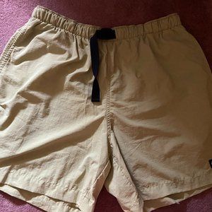 Columbia light green women's hiking shorts